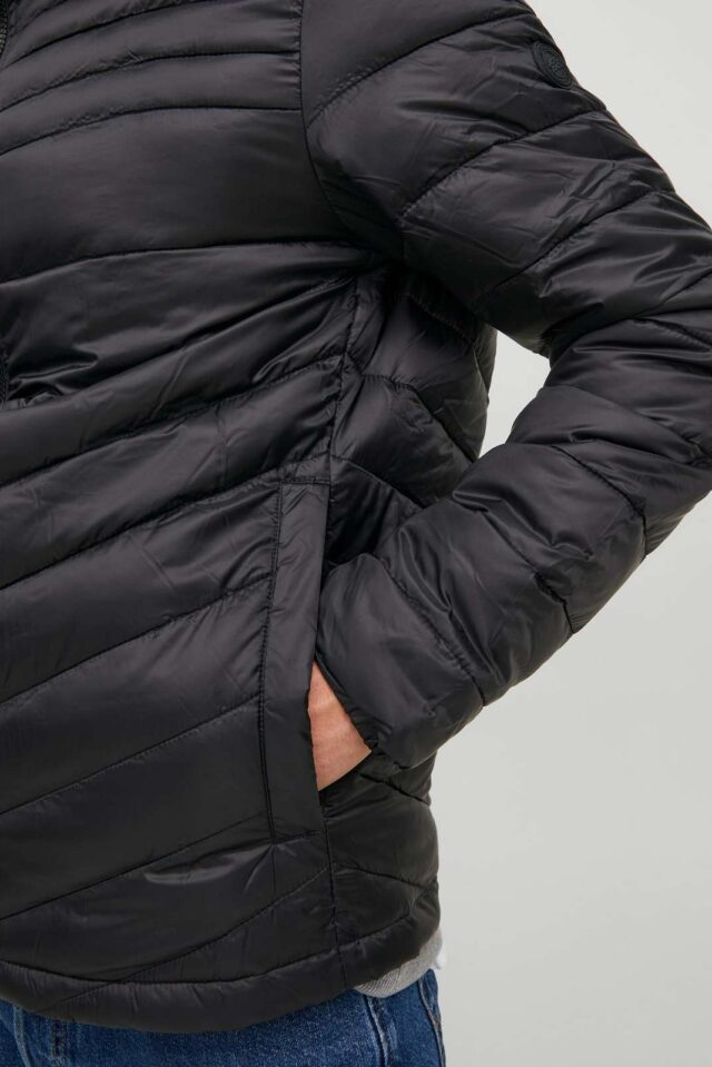 SpringSummer2022_3905973_12211785_7-jackjones