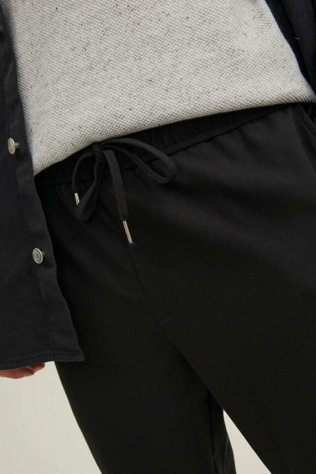 SpringSummer2022_3923423_12212965_4-jackjones