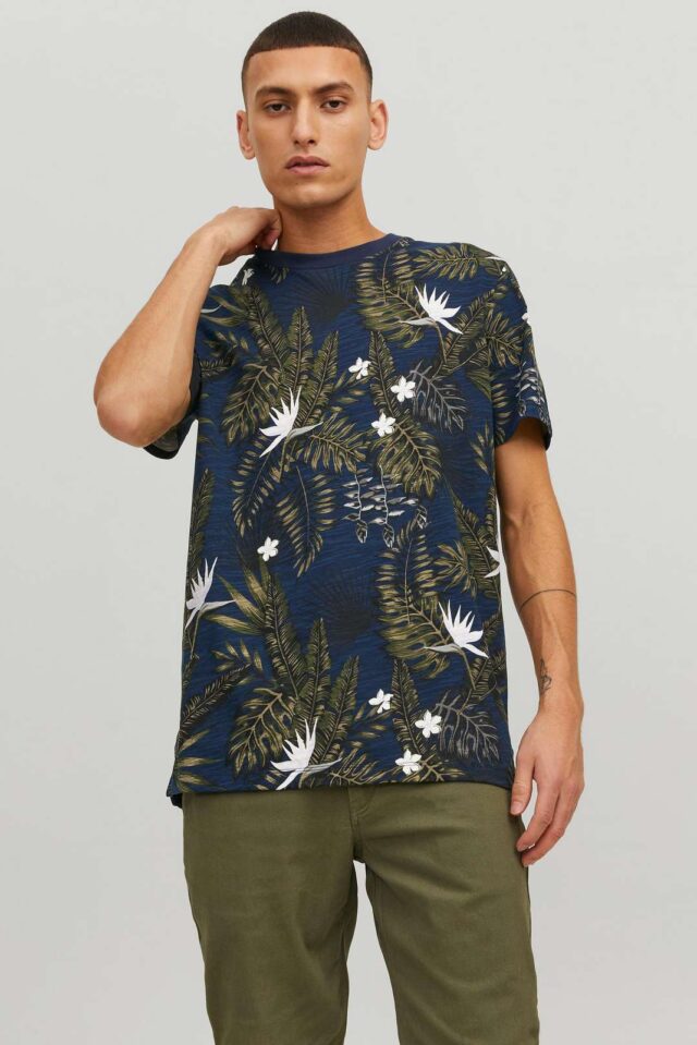 SpringSummer2022_4133806_12203764_5-jackjones