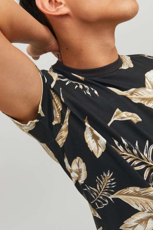 SpringSummer2022_4133807_12203764_2-jackjones