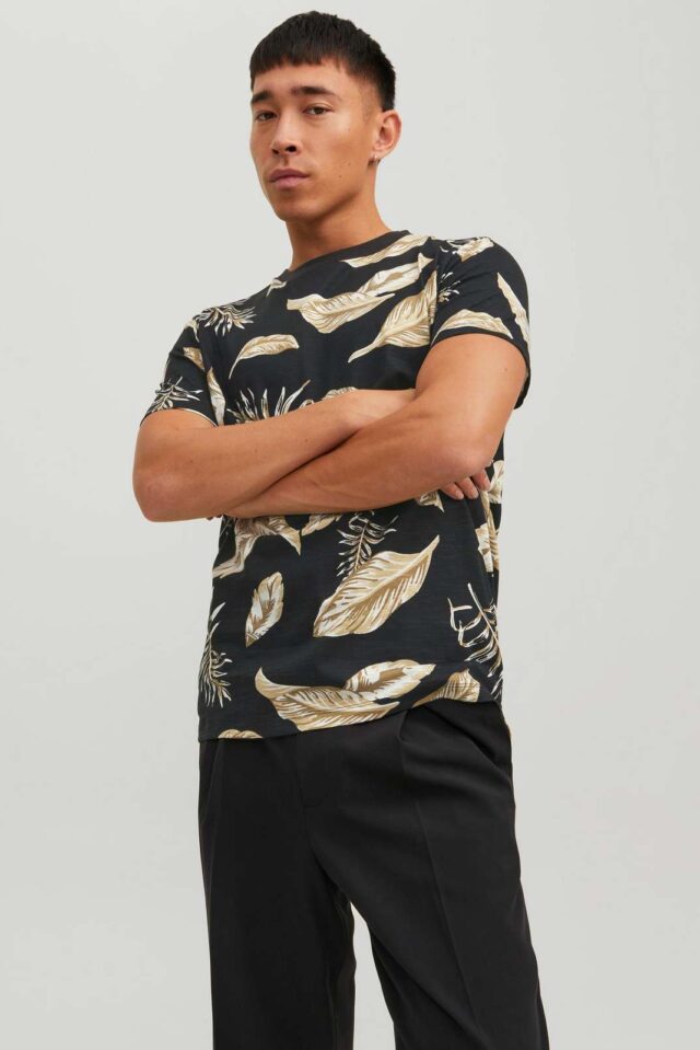 SpringSummer2022_4133807_12203764_7-jackjones