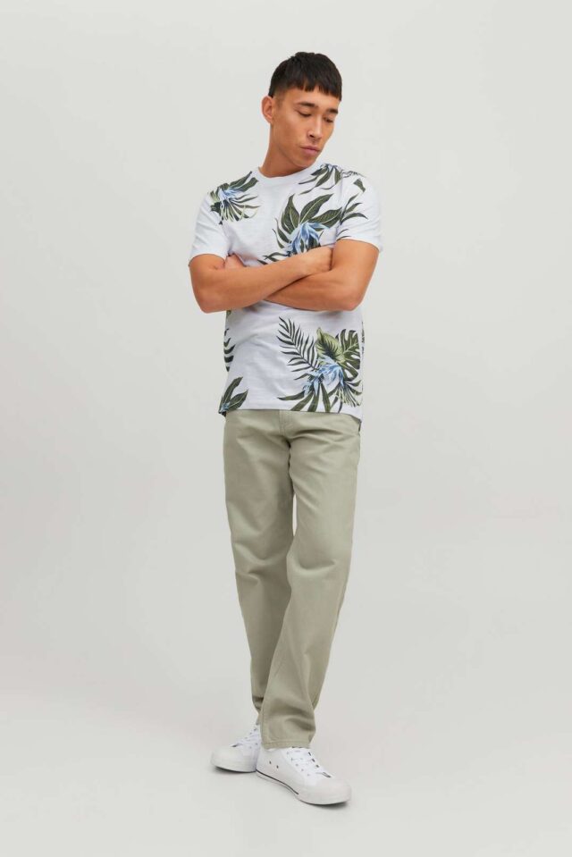 SpringSummer2022_4147995_12203764_3-jackjones