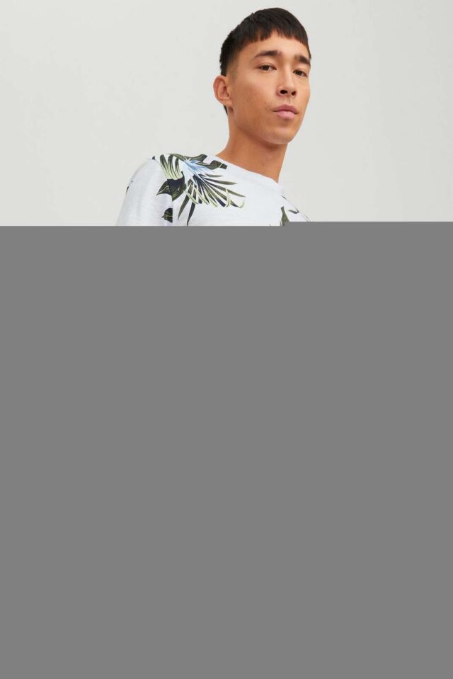 SpringSummer2022_4147995_12203764_7-jackjones