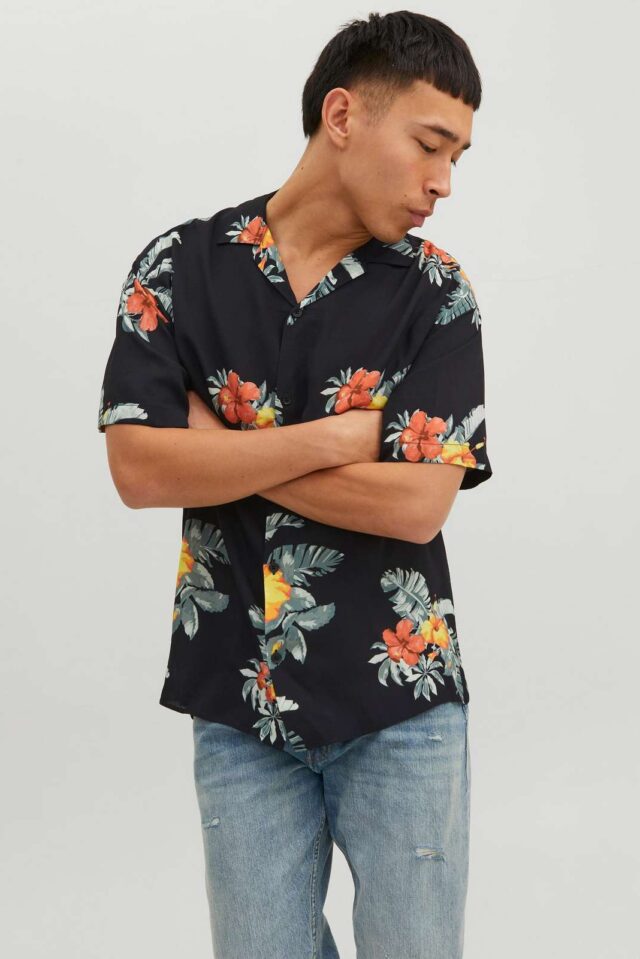 SpringSummer2023_4127589_12227625_4-jackjones