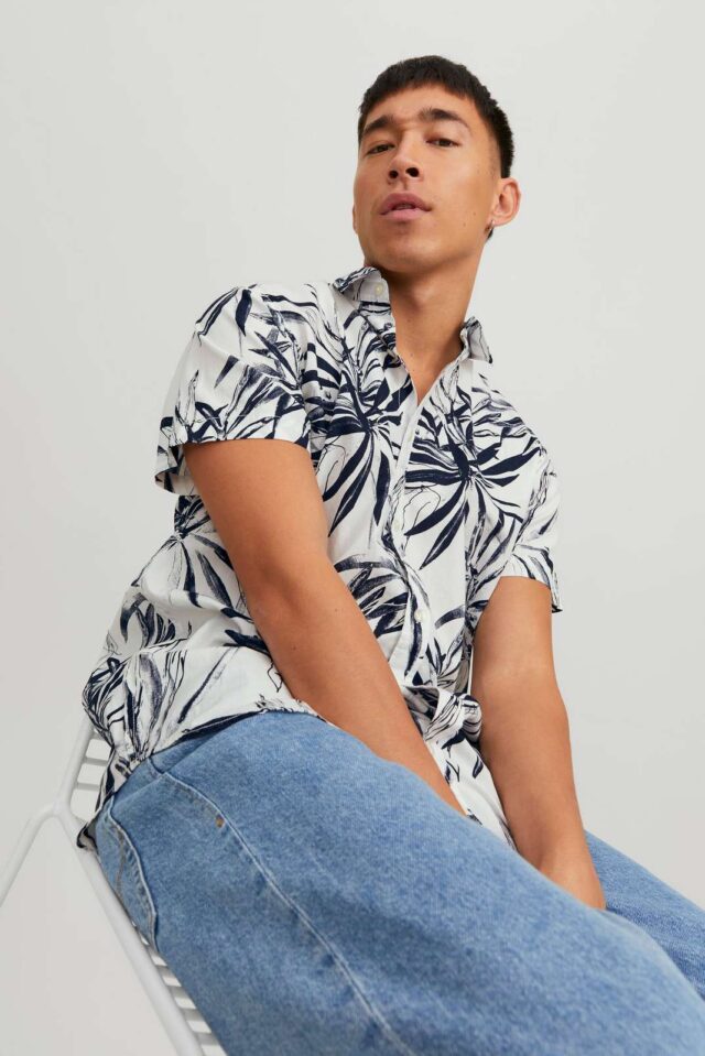 SpringSummer2023_4128236_12227680_6-jackjones