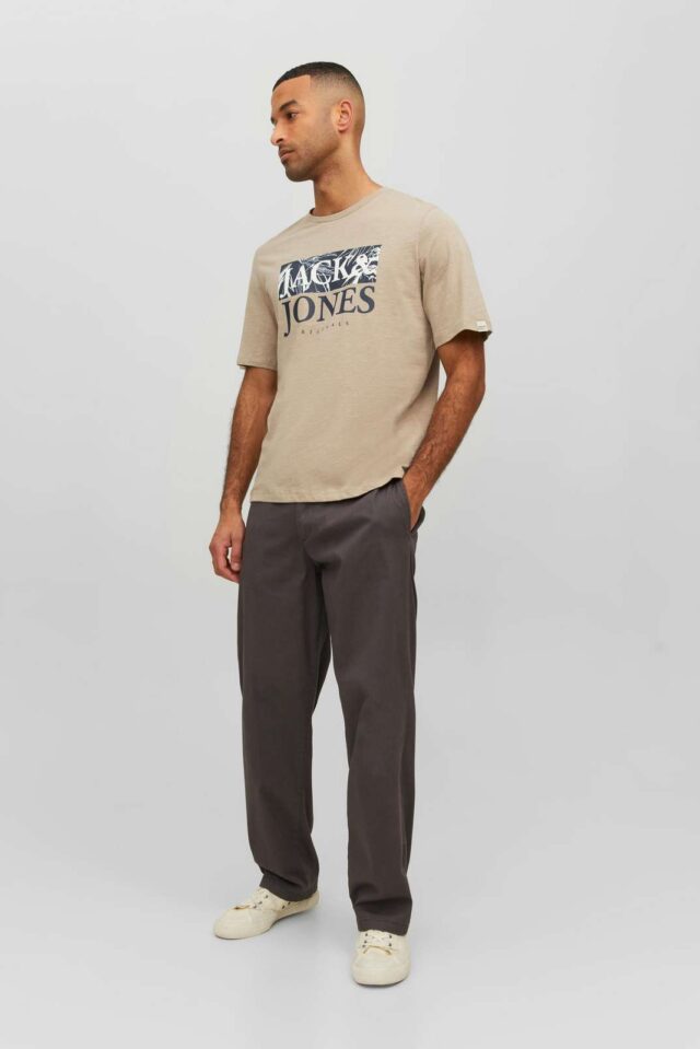 SpringSummer2023_4146432_12228774_7-jackjones