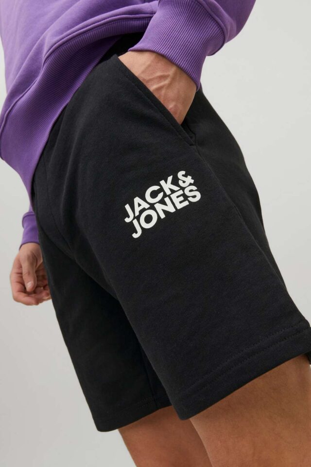 SpringSummer2023_4147728_12228920_3-jackjones