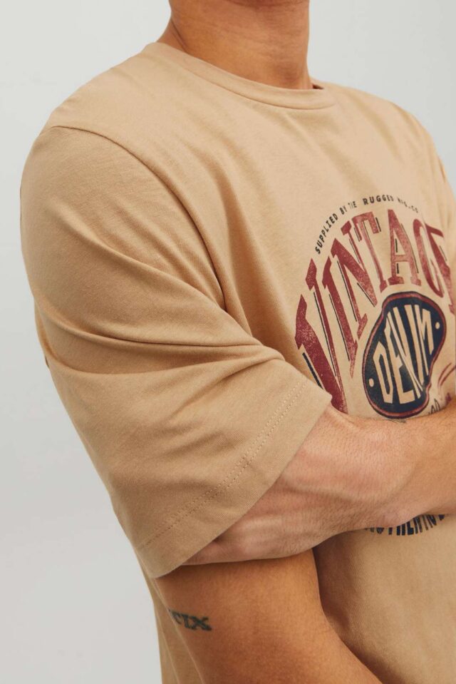 SpringSummer2023_4214352_12234774_7-jackjones