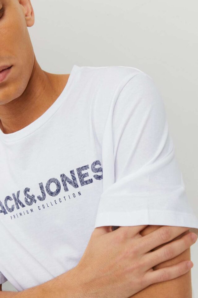 SpringSummer2023_4214375_12234759_3-jackjones