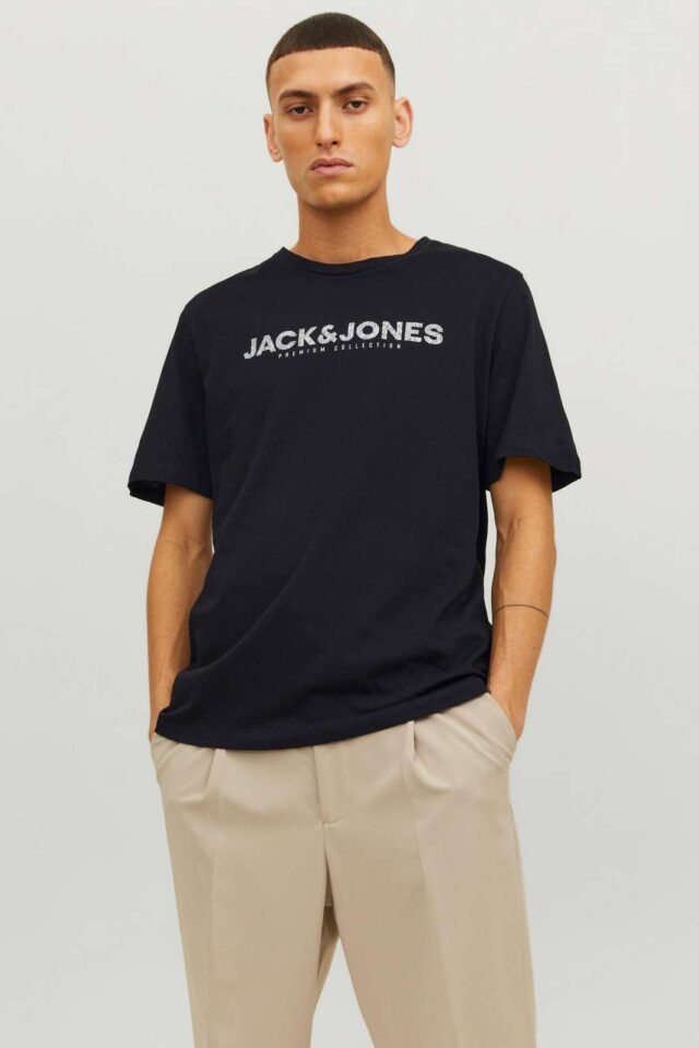 SpringSummer2023_4214378_12234759_2-jackjones