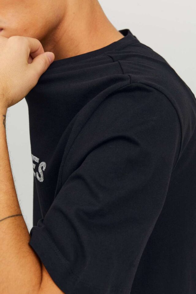 SpringSummer2023_4214378_12234759_7-jackjones