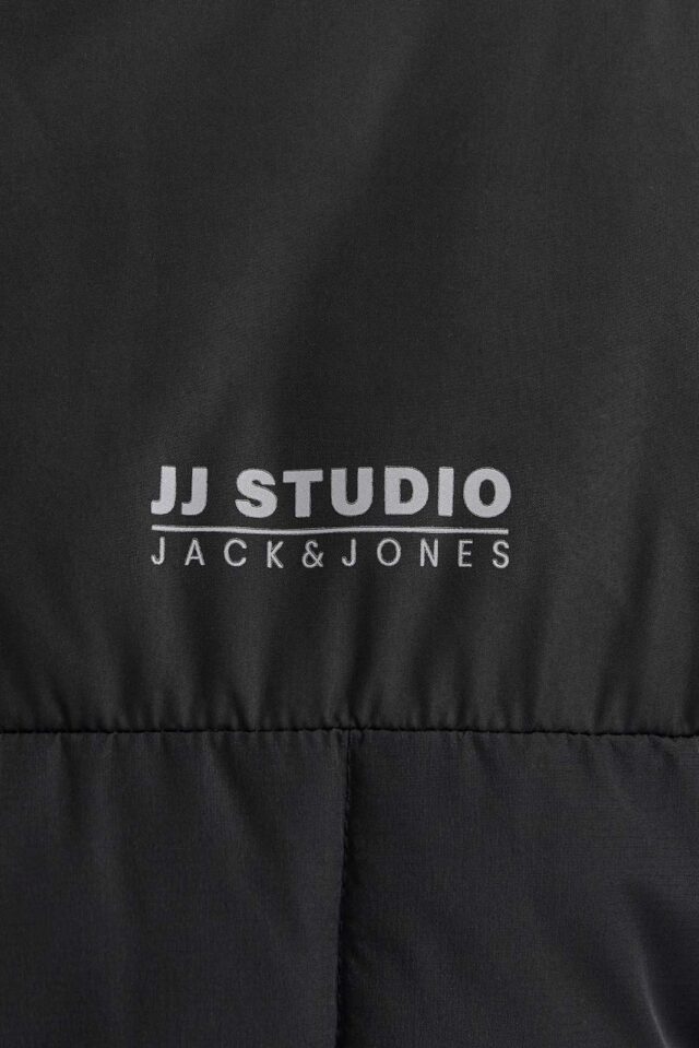 JJBEN SQUARE HOOD JACKET