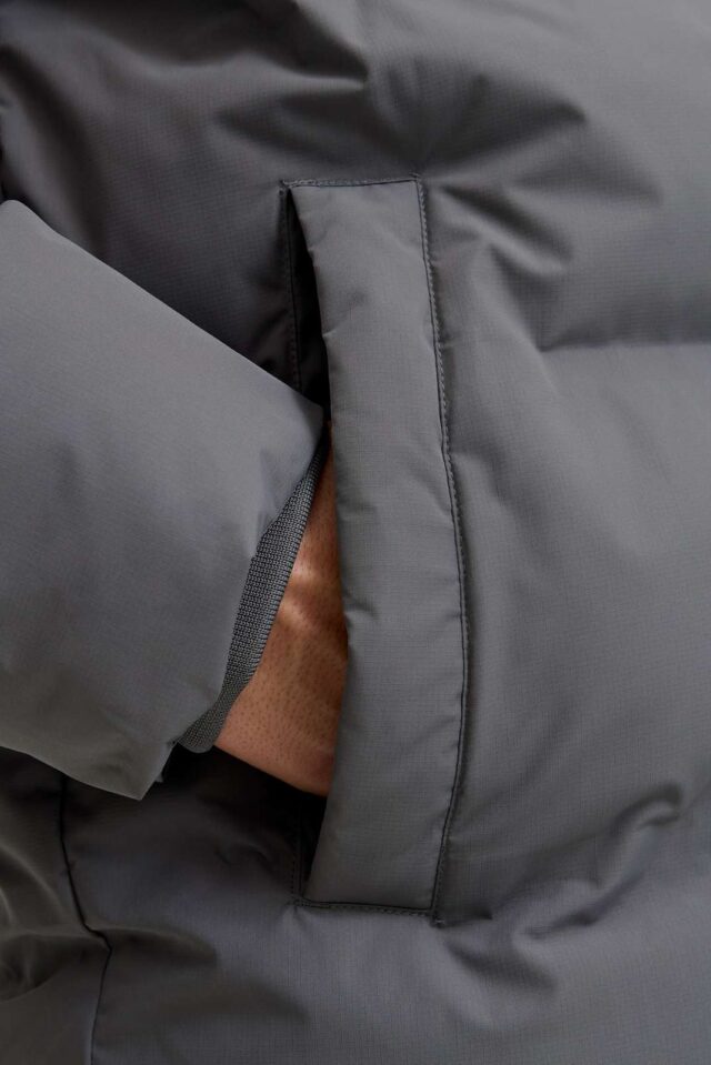 JJESOHO PUFFER HOOD SN