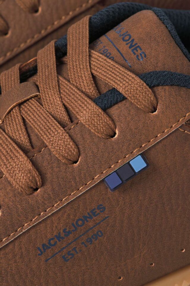 Autumnwinter_4834675_12284074_5-jackjones