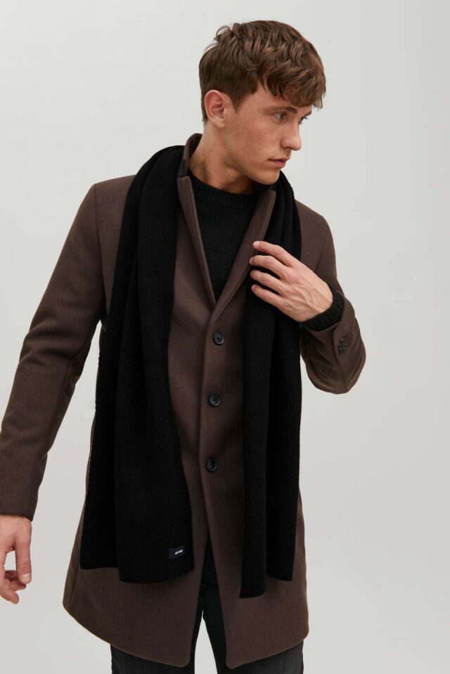 FallWinter2017_2063114_12098582_2-jackjones