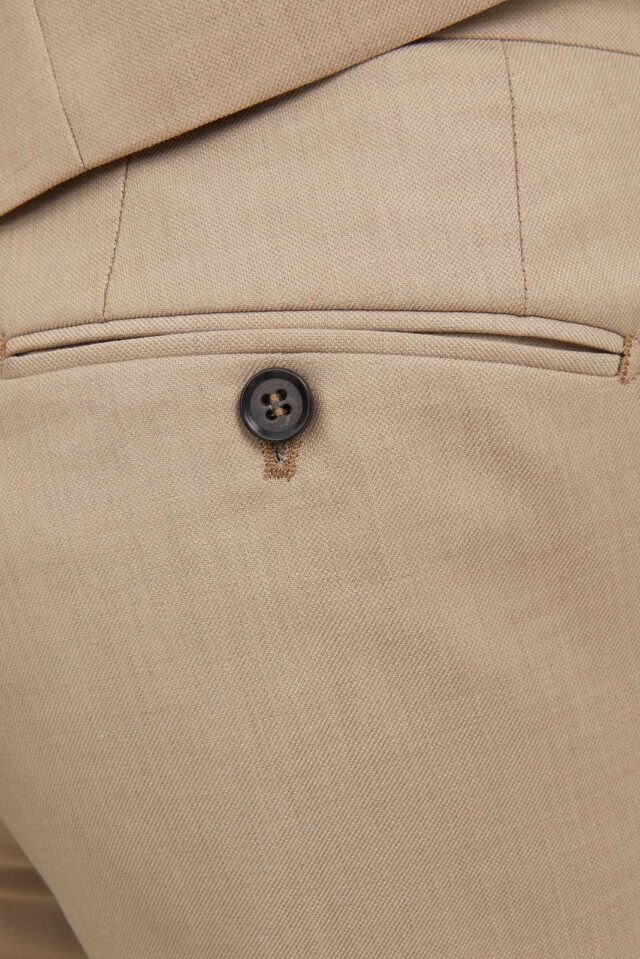 FallWinter2018_4265239_12141112_5-jackjones