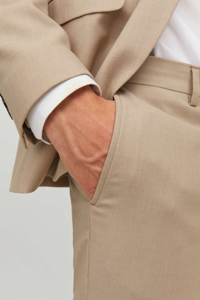 FallWinter2018_4265239_12141112_8-jackjones