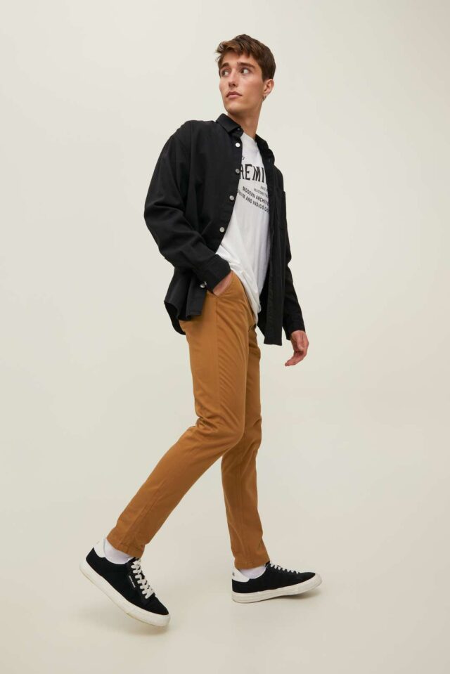 FallWinter2018_4315106_12150148_6-jackjones