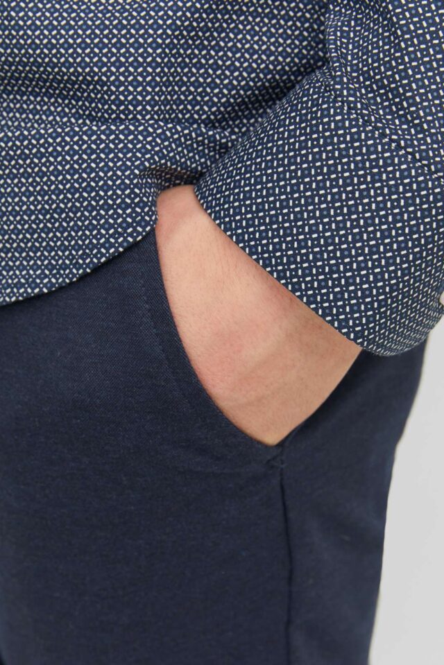 FallWinter2023_4241485_12237523_5-jackjones