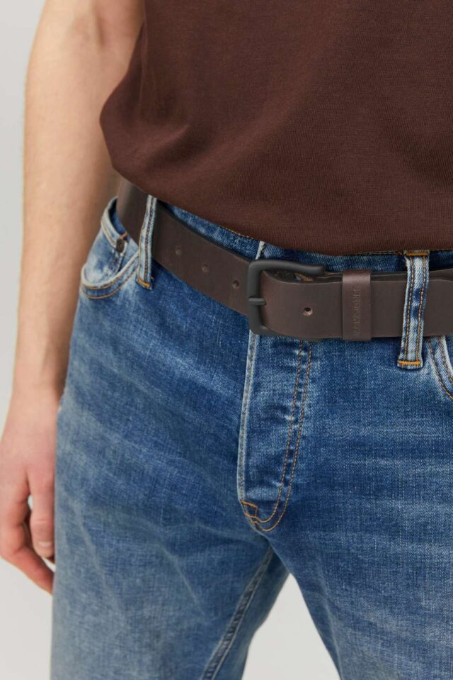 FallWinter2023_4300966_12242687_4-jackjones