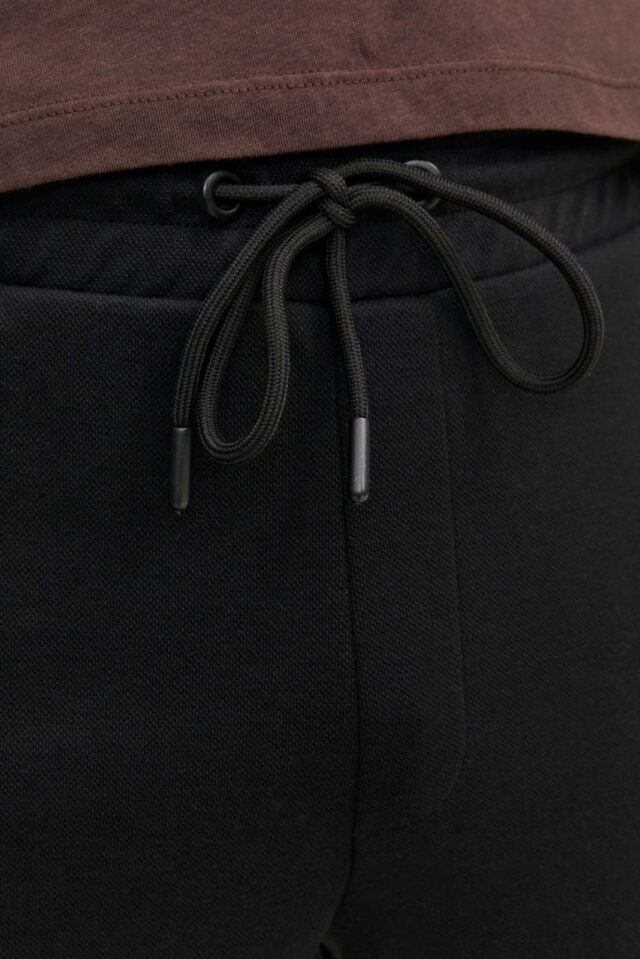 FallWinter2023_4306305_12242938_7-jackjones