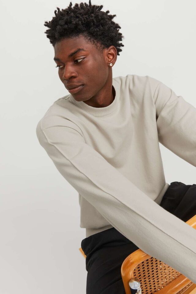 JCOCOLLECTIVE KNIT CREW NECK