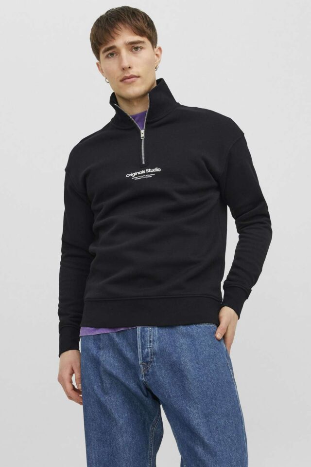 FallWinter2023_black_12241777_2-jackjones