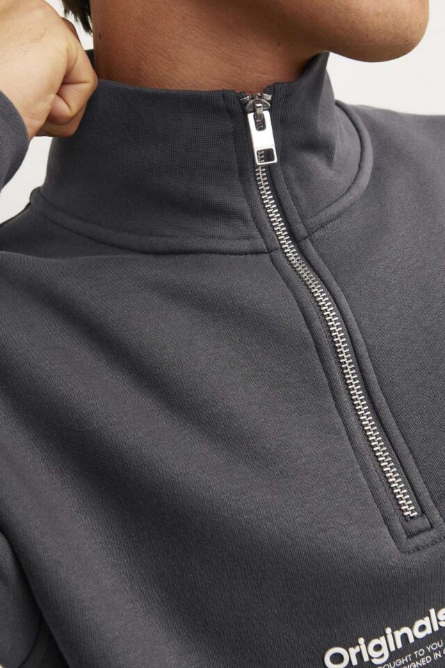 FallWinter2023_iron-gate_12241777_6-jackjones