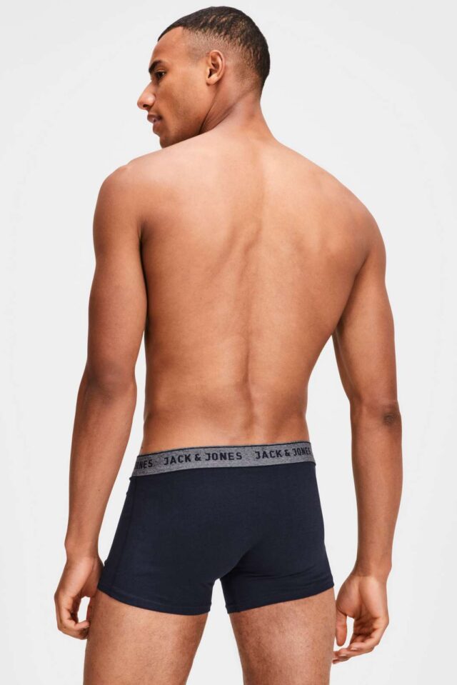 Web-shop only / Valid 6 months from the upload date