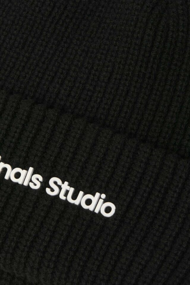 FallWinter2024_4550818_12261001_2-jackjones