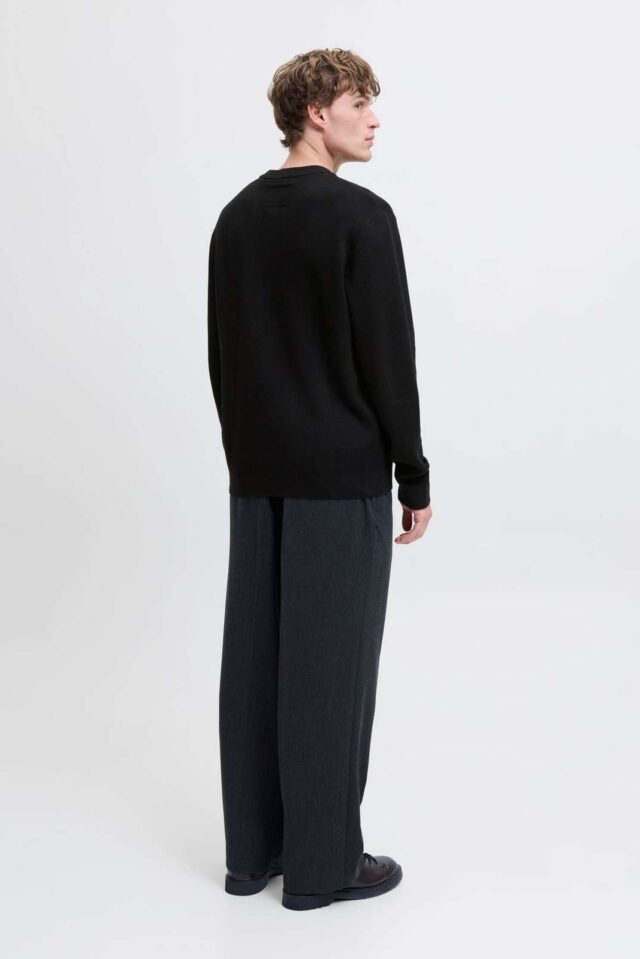 FallWinter2024_4816467_12259666_3-jackjones