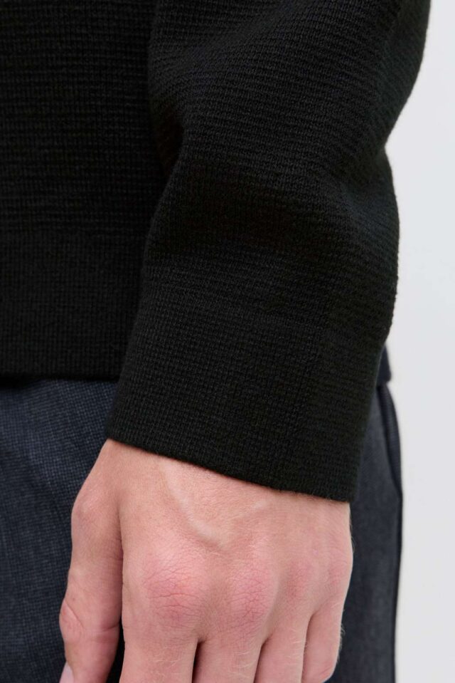 FallWinter2024_4816467_12259666_5-jackjones