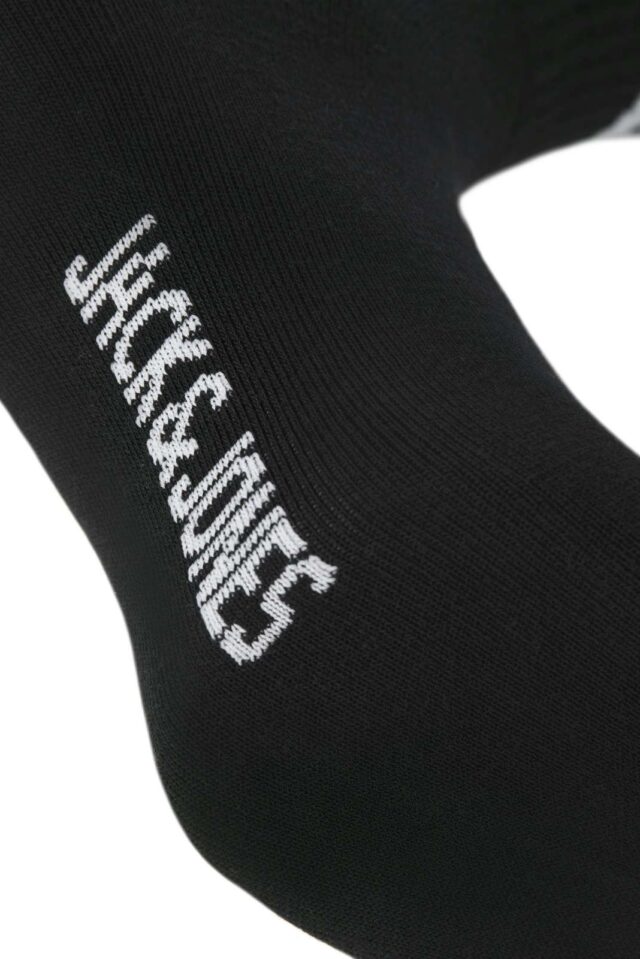 FallWinter2025_4540125_12260082_4-jackjones