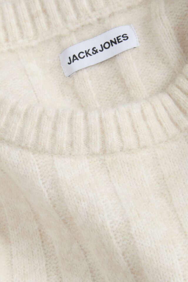 FallWinter2025_4773081_12278903_4-jackjones