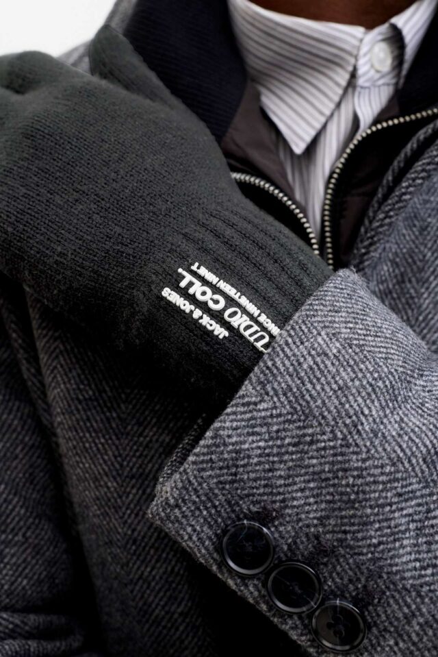 FallWinter2025_4782708_12279647_5-jackjones