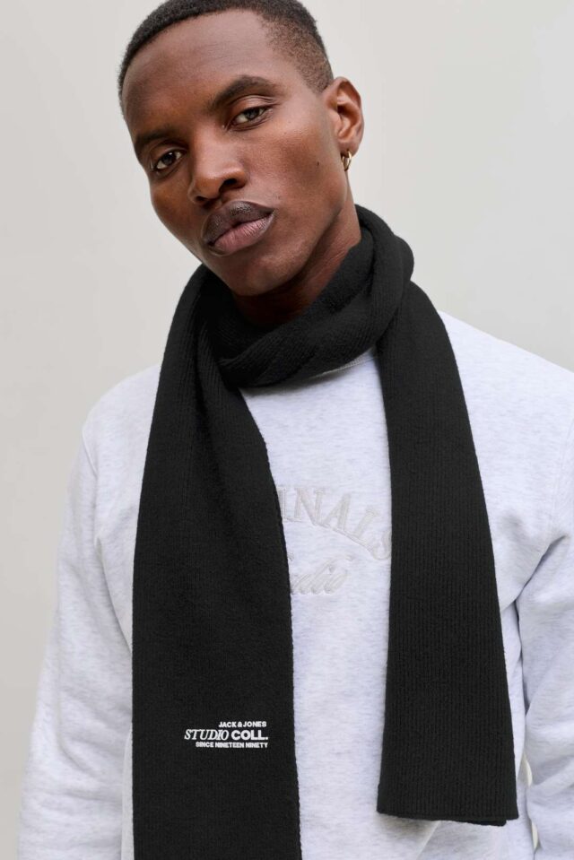 FallWinter2025_4782758_12279648_5-jackjones