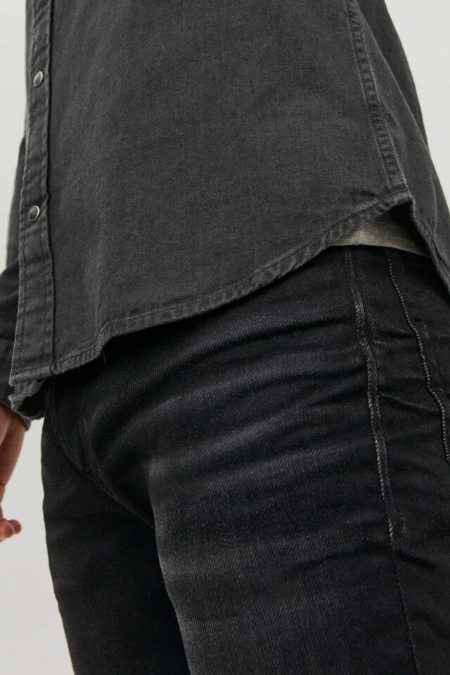 SpringSummer2018_2795711_12138115_3-jackjones