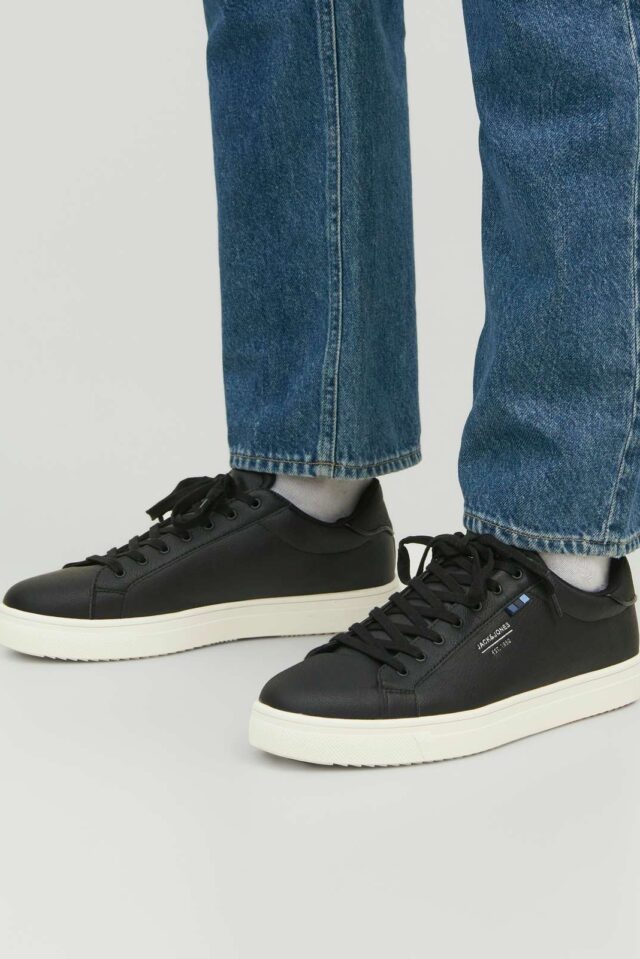 SpringSummer2023_4155735_12229695_7-jackjones