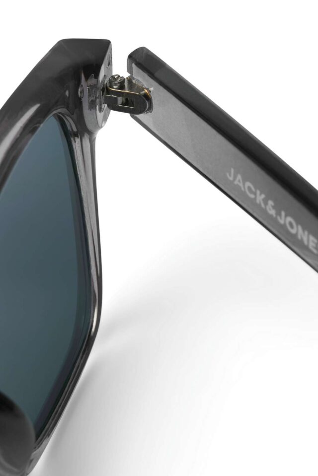 SpringSummer2024_4418333_12251480_3-jackjones