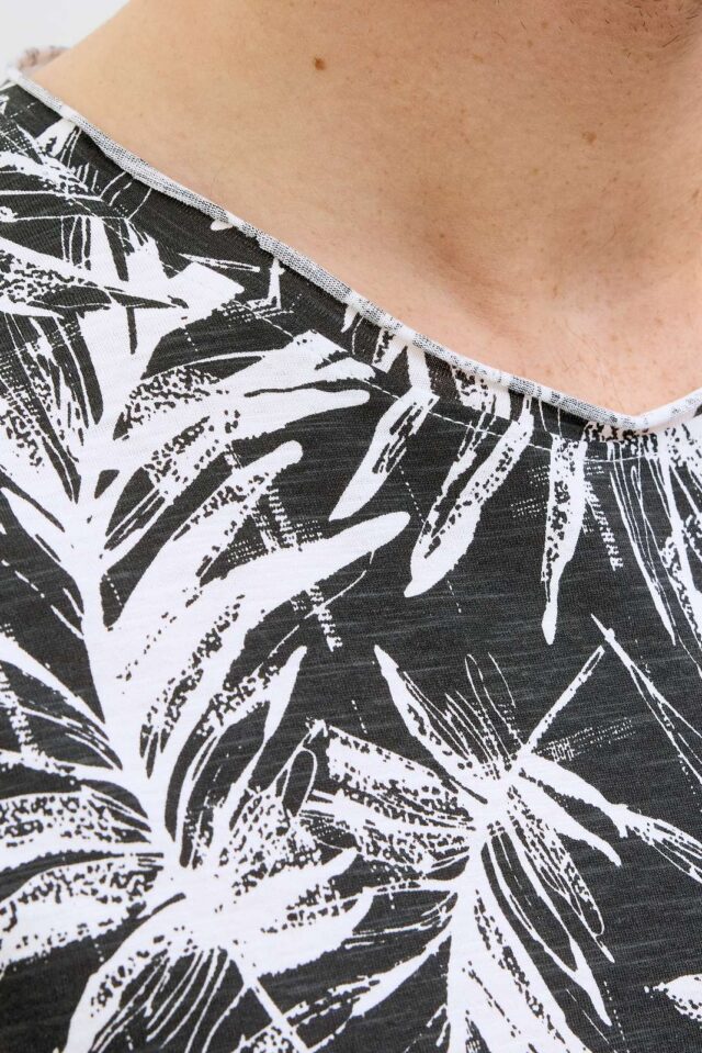 JJEBRYAN AOP TEE S/S O-NECK SN