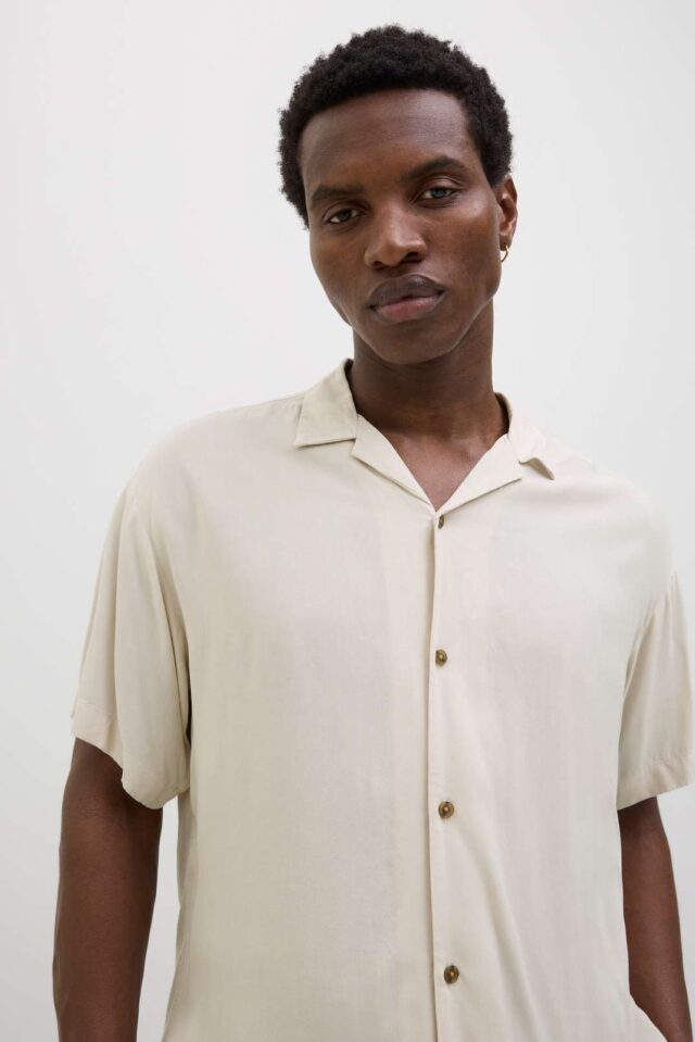 JJEJEFF SOLID RESORT SHIRT S/S SN