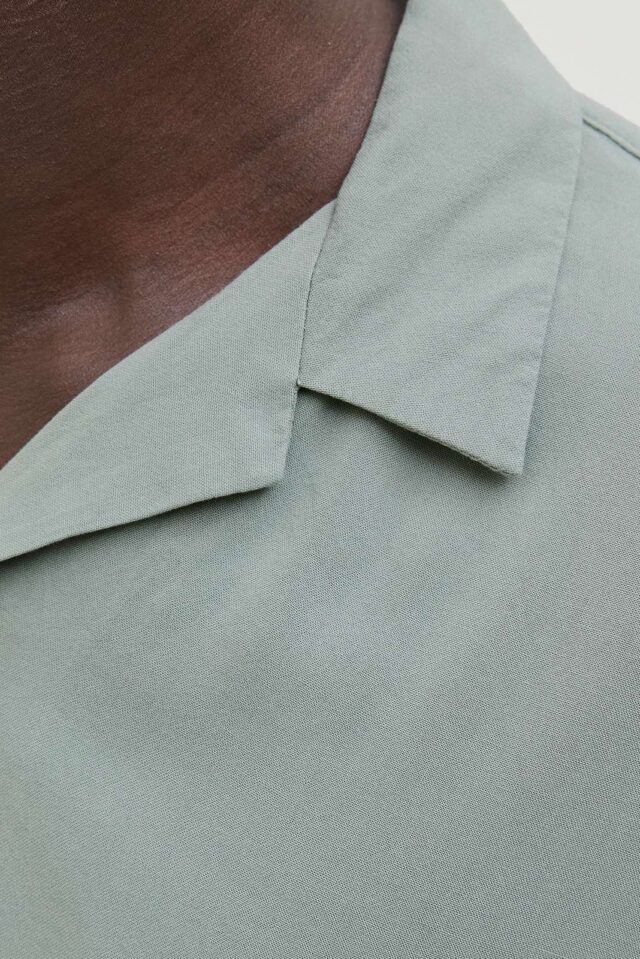 JJEJEFF SOLID RESORT SHIRT S/S SN