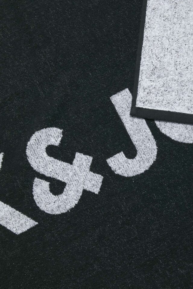 Springsummer_4674421_12270959_3-jackjones