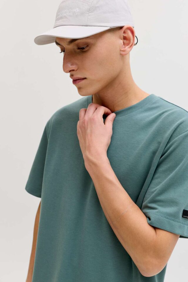 JCOFUSION BADGE TEE SS CREW NECK LN