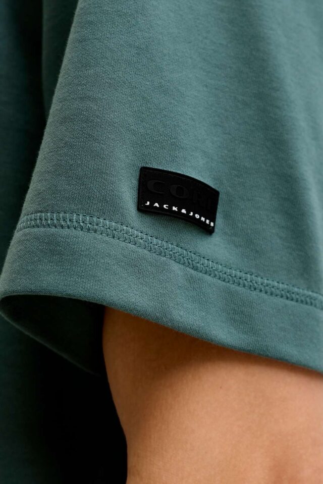 JCOFUSION BADGE TEE SS CREW NECK LN