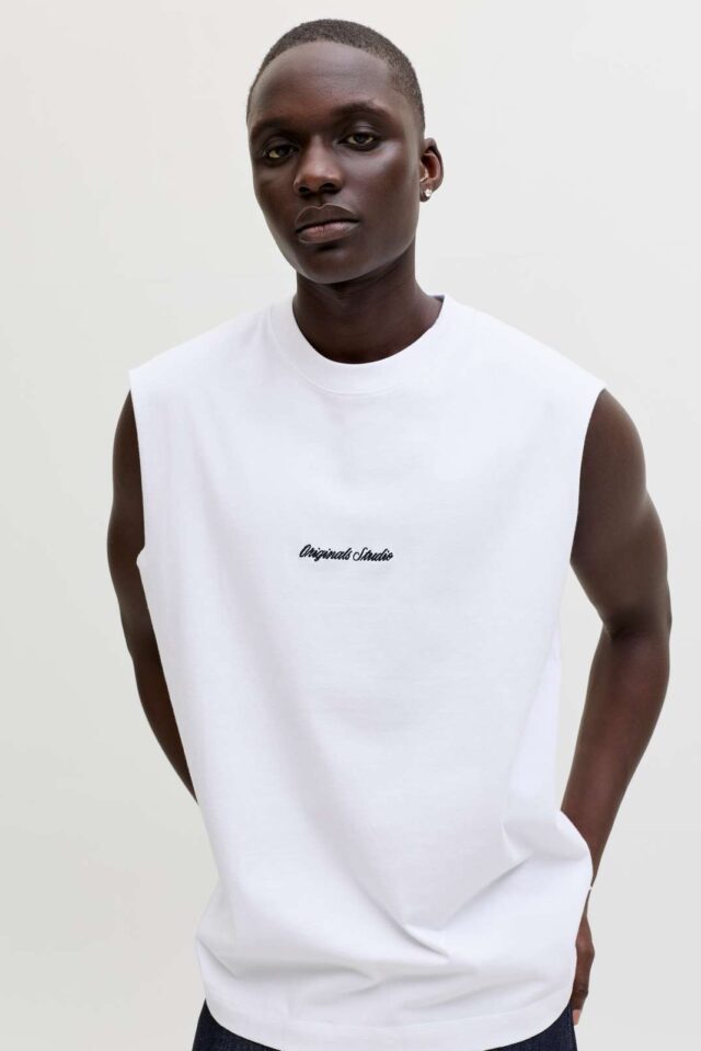 JORNORREBRO EMB TEE SL CREW NECK LN
