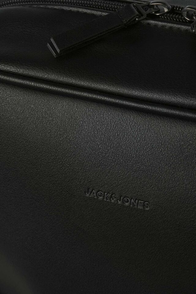 Springsummer_4944332_12292183_3-jackjones