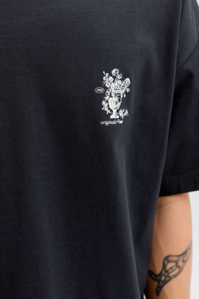 JORMAINE BACK TEE SS CREW NECK SN