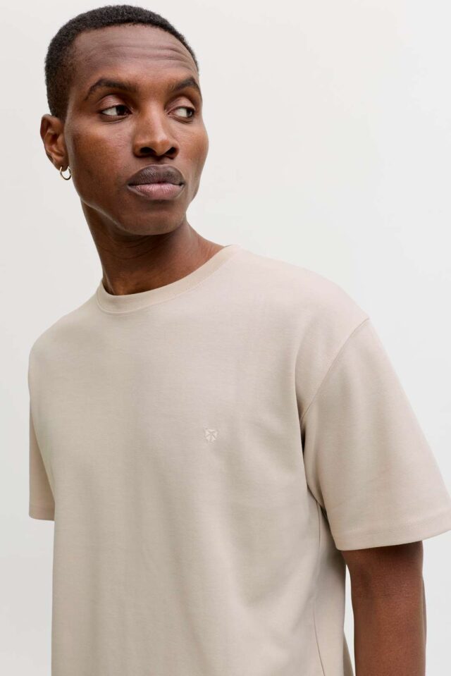 JPRBLAETHAN SS LOGO TEE SN