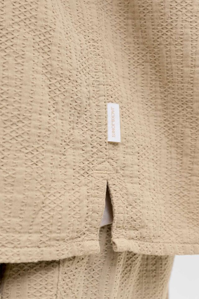 JORMONTAUK WAVY TEXTURE SHIRT SS SN